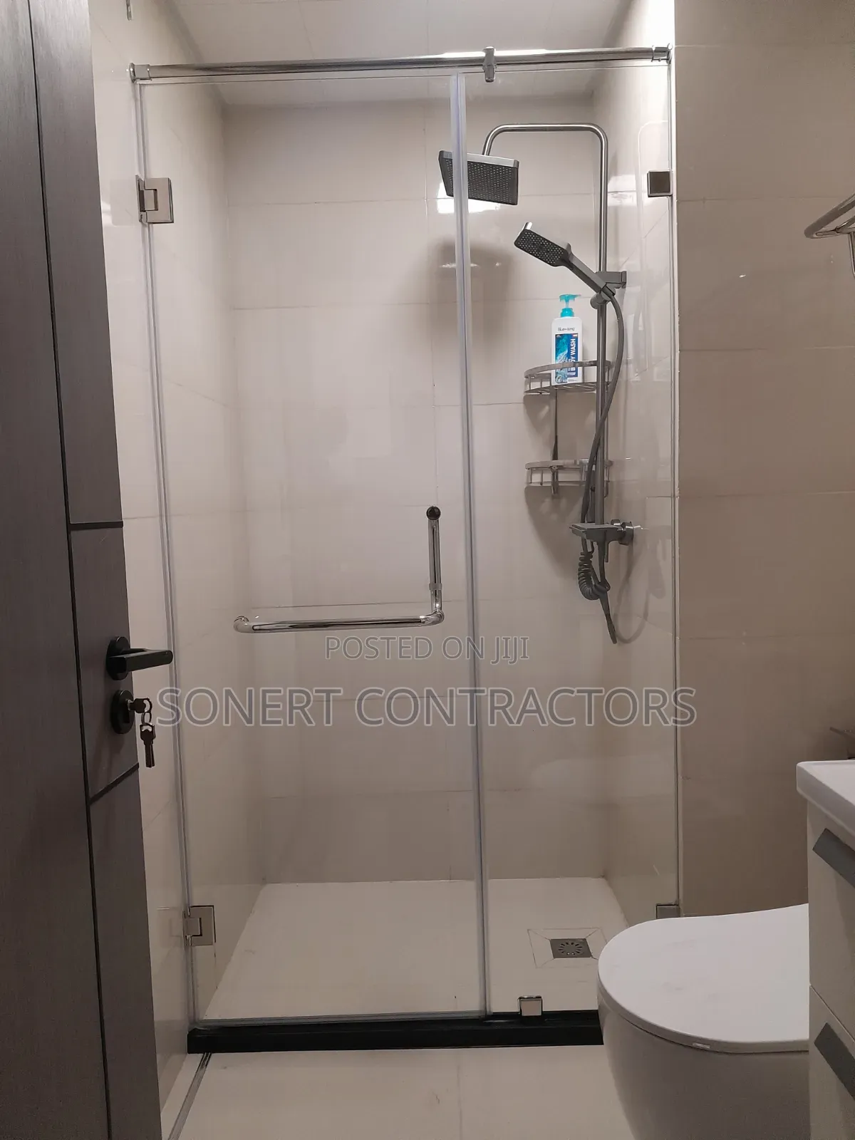 Modern Shower Partition With Glass