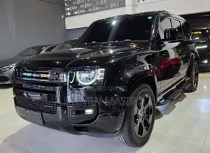 Land Rover Defender 2022 Black