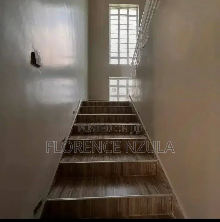 4bdrm Maisonette in Ol Keri for sale