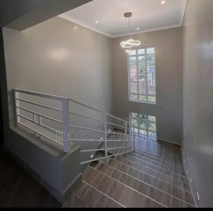 4bdrm Maisonette in Ol Keri for sale