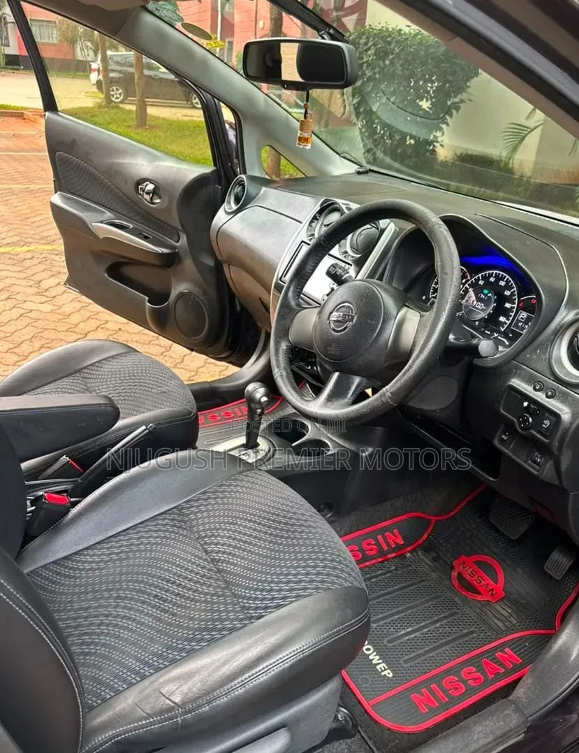 Nissan Note 2013 Brown