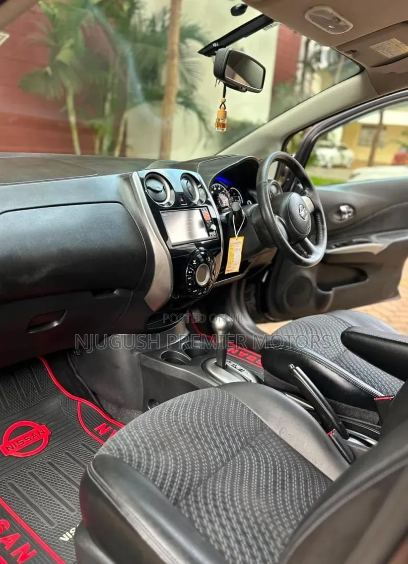 Nissan Note 2013 Brown