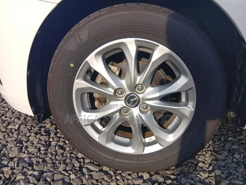 Mazda Demio 2019 White
