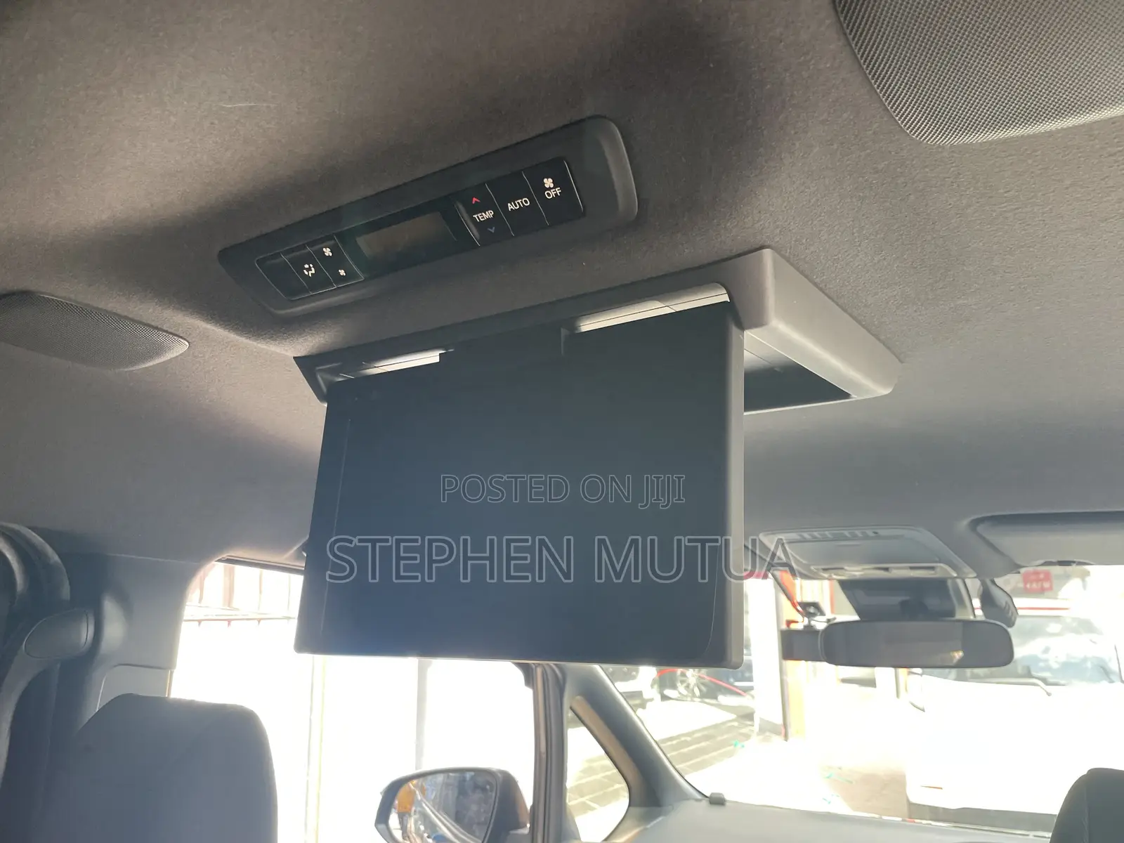 Toyota Voxy Hybrid V 2WD 7-Seater 2020 Black