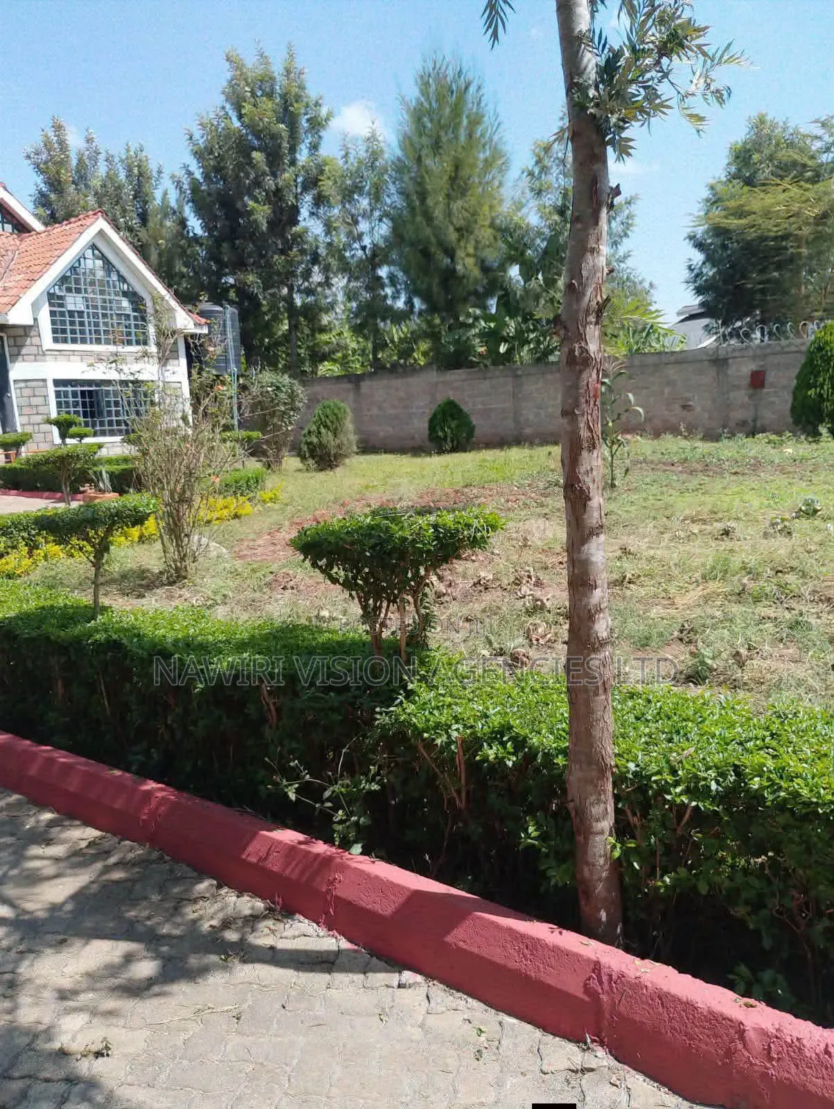 5bdrm Mansion in Bypass, Ruai for rent