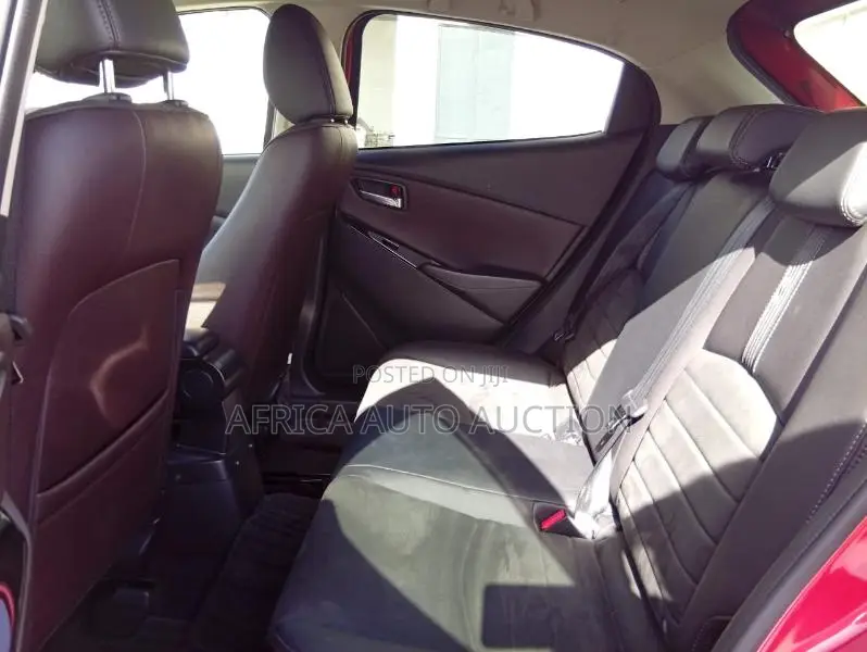 Mazda 2 2018 Red