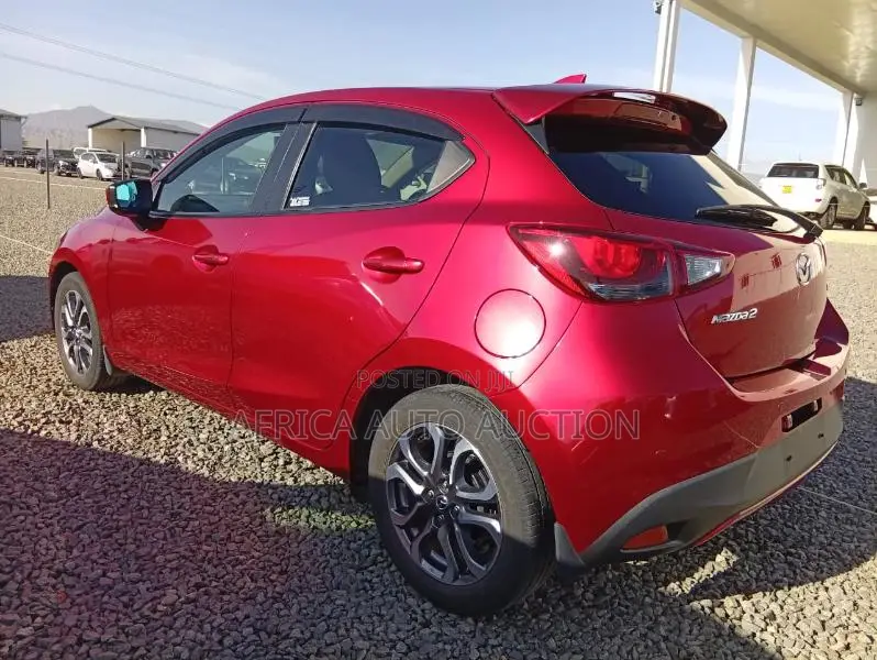 Mazda 2 2018 Red