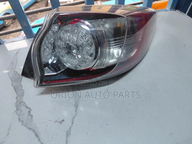 Mazda Axela 2013 - thumbnail 3