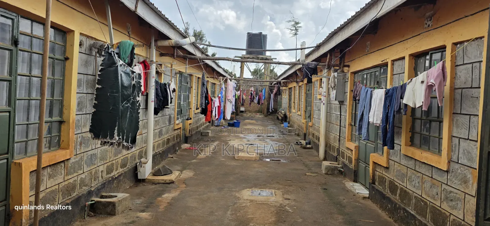 12bdrm Duplex in Kimumu for sale