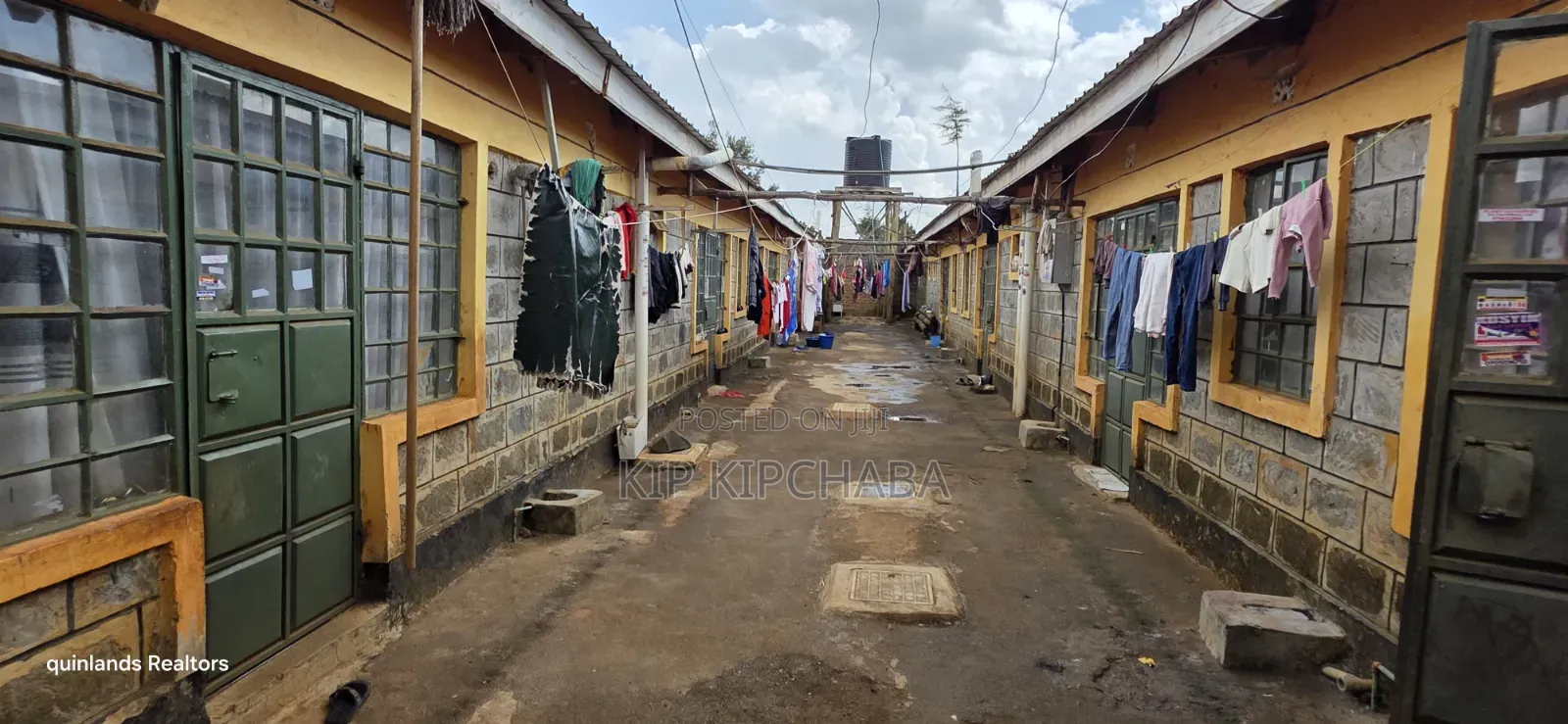 12bdrm Duplex in Kimumu for sale