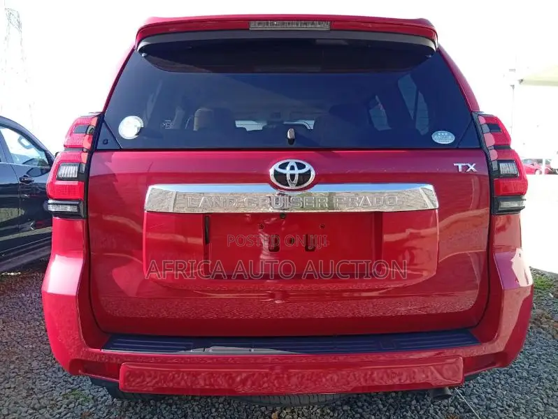 Toyota Land Cruiser Prado 2018 Red