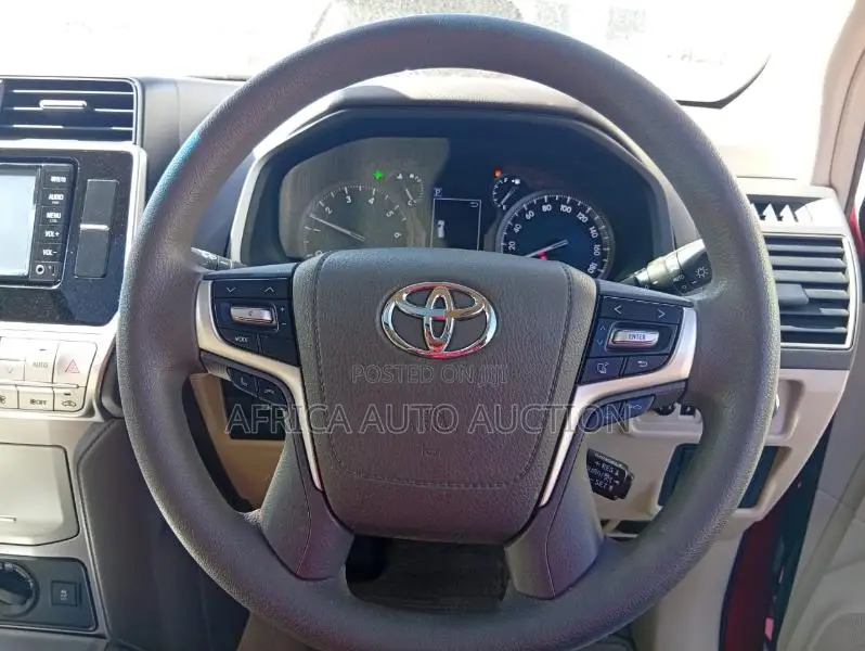 Toyota Land Cruiser Prado 2018 Red