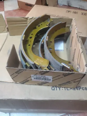 Toyota LC 76 \ 78 \ 79 Brake Shoe