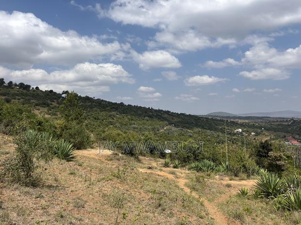 1.8 Acre Mua Hills - thumbnail 3