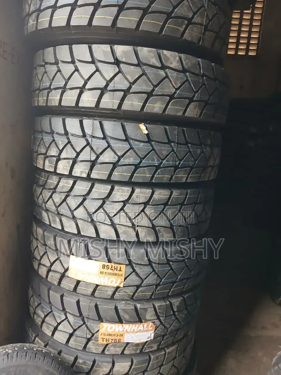 Town Hall 315/80r22.5 Diff