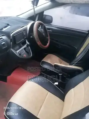Toyota Wish 2004 Blue