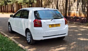 Toyota Corolla RunX 2006 White