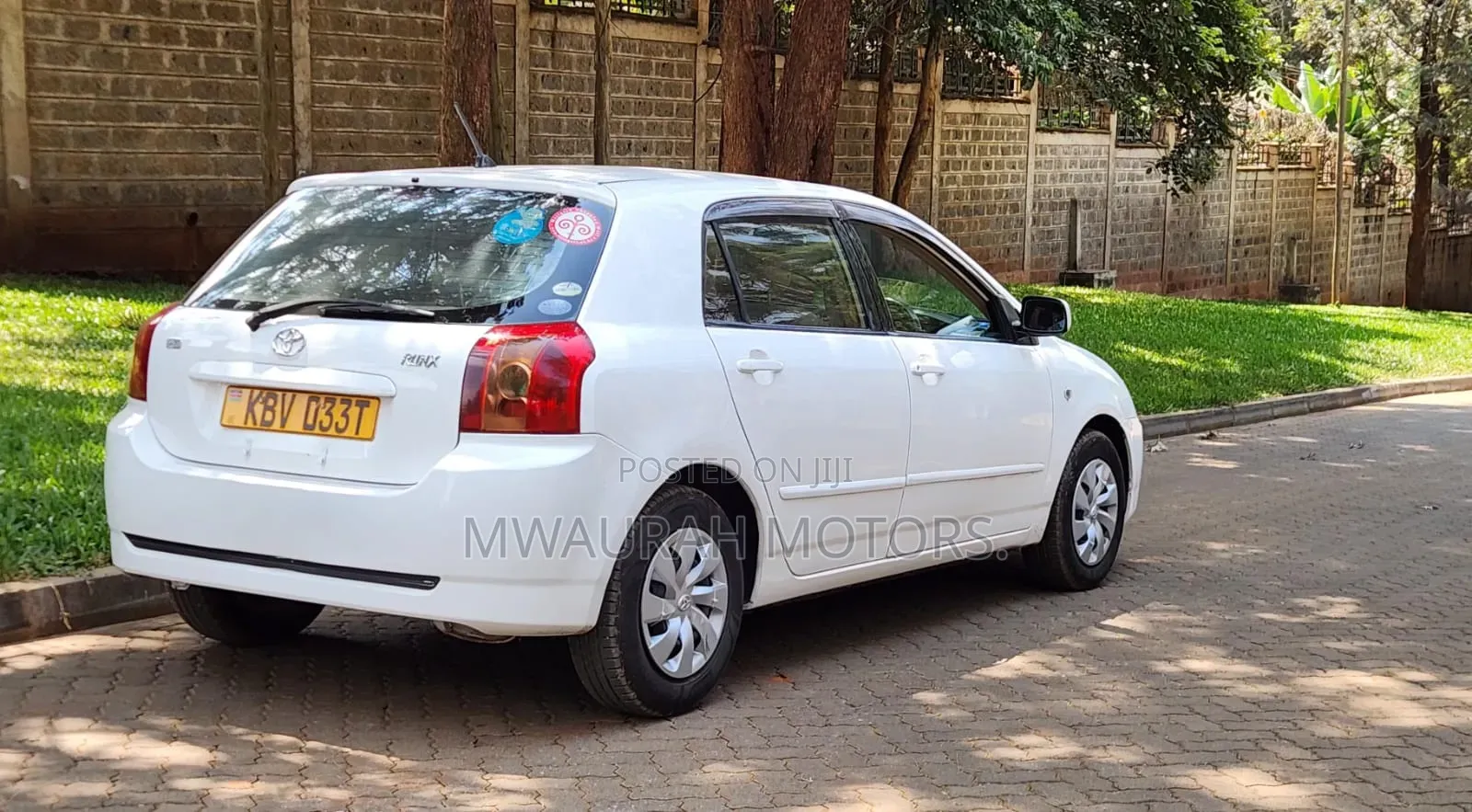 Toyota Corolla RunX 2006 White