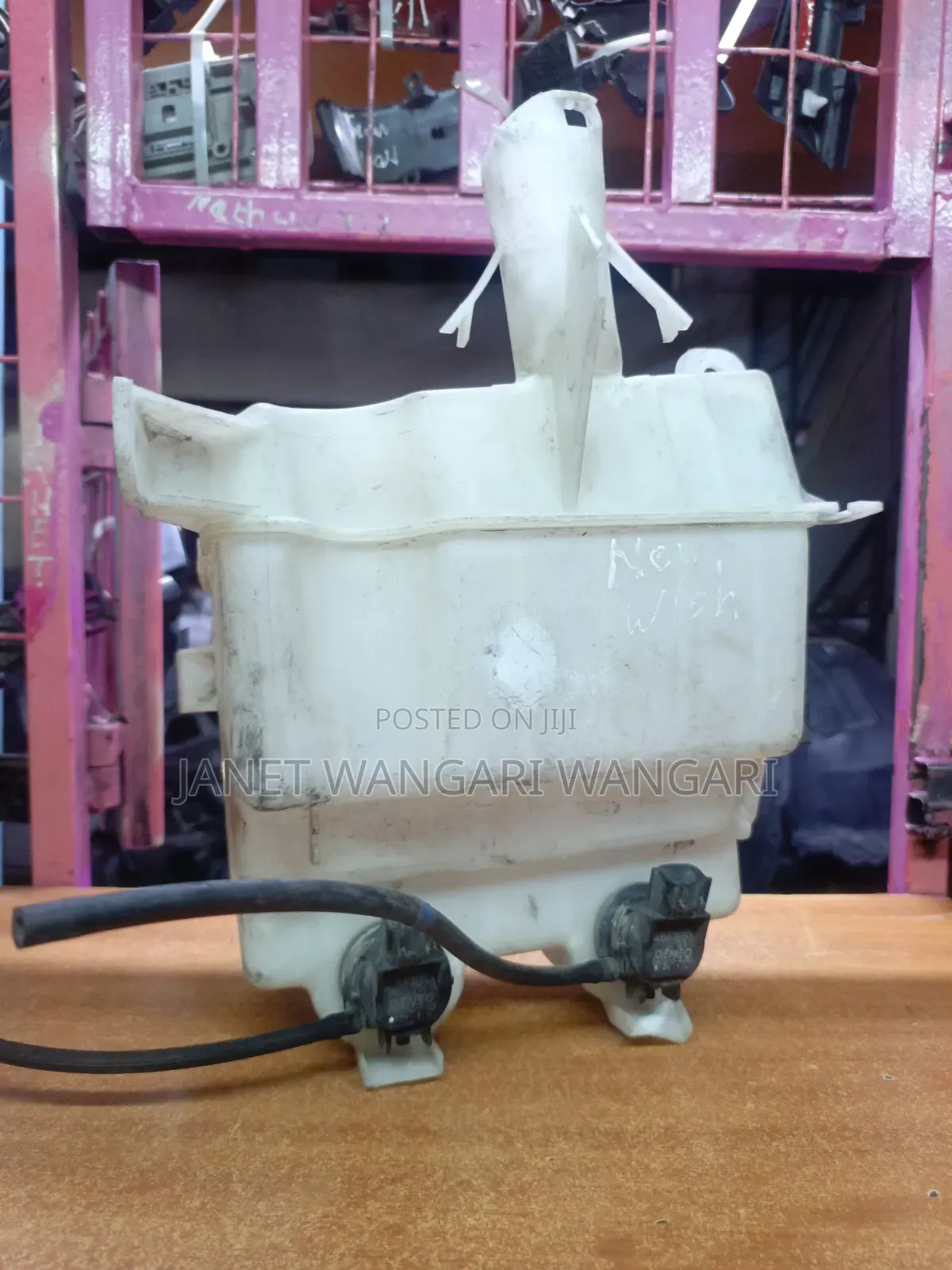 Toyota Wish New Model Washerbottle/Washertank