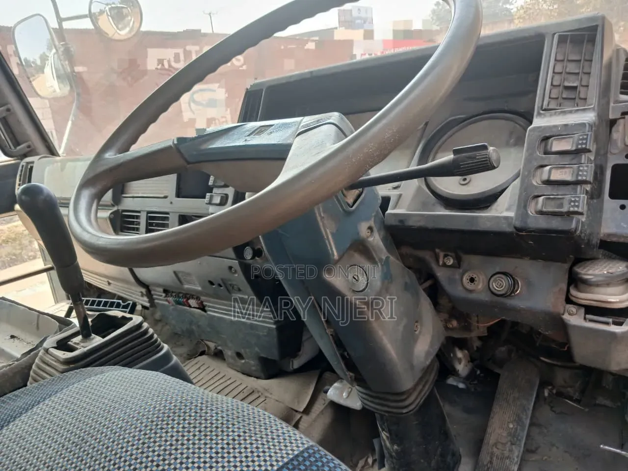 Isuzu Forward,tanker