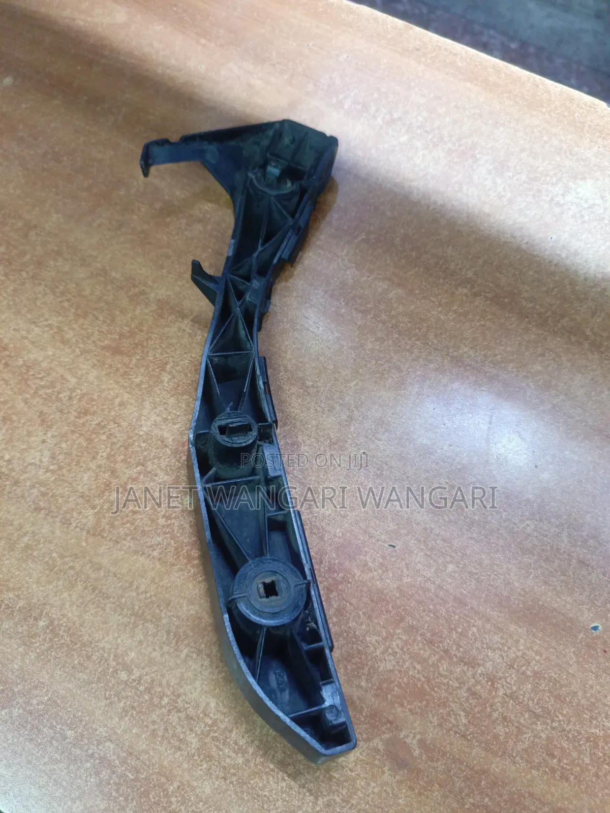 Prius 2004 Bumper Slide/Holder