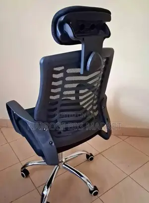Luxury Black Office Chair With Headrest