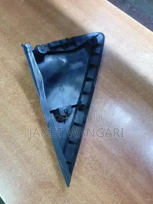 Sidemirror Finisher/Triangle Mazda Demio