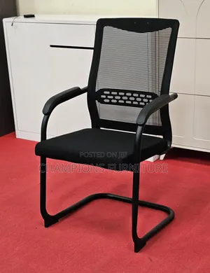 Black Mesh Visitor's Chair