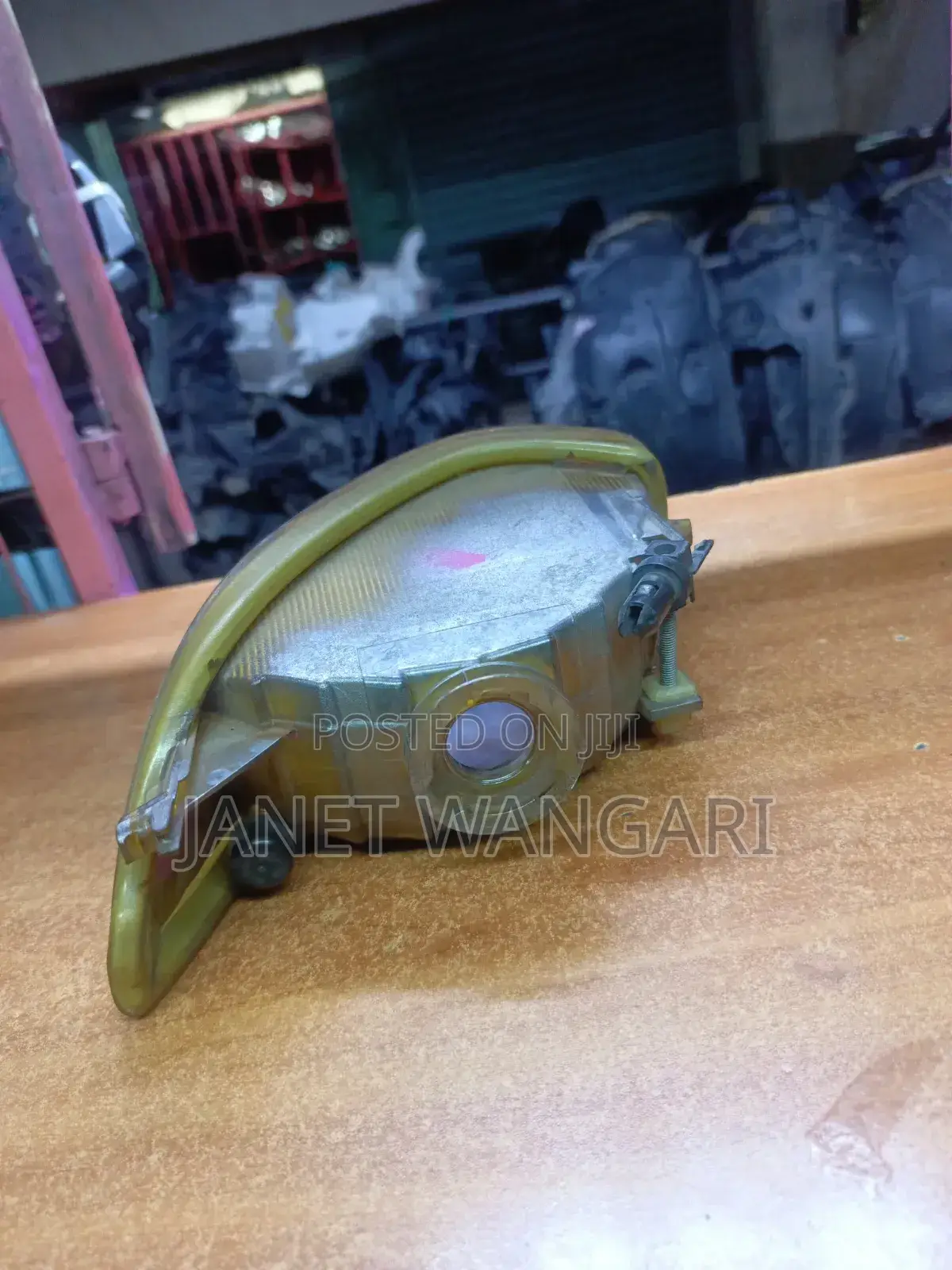 Toyota Crown Majesta Foglight