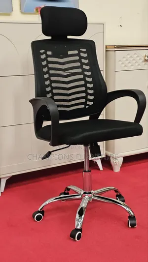 Standard Office Chair With Headrest