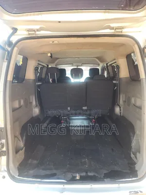 Nissan Vanette 2011 Silver