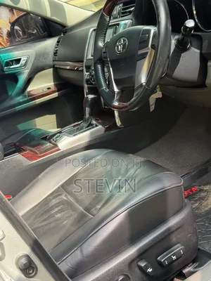 Toyota Mark X 2012 Silver