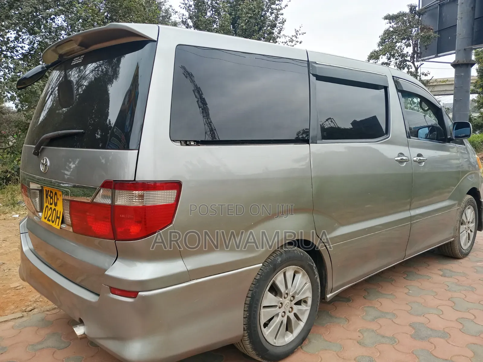 Toyota Alphard 2008 Silver