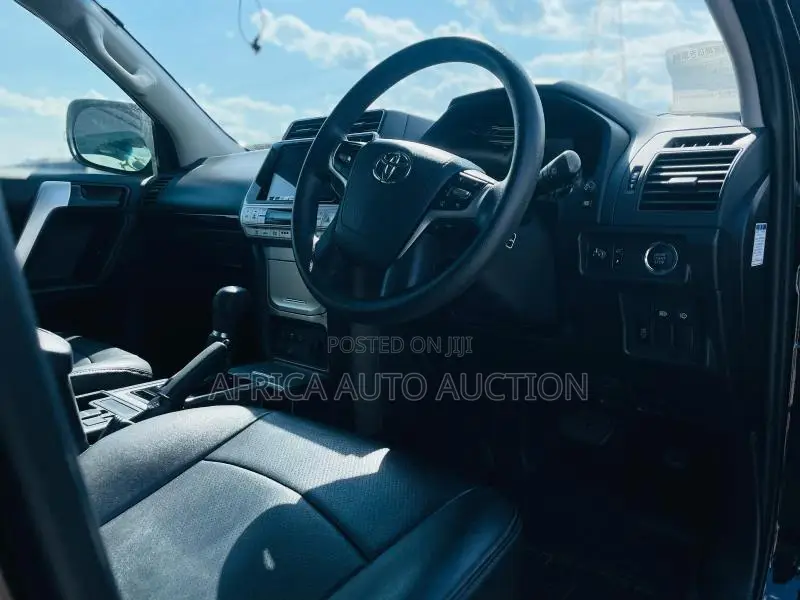Toyota Land Cruiser Prado 2018