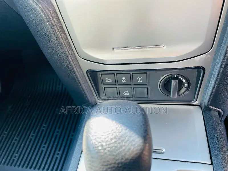 Toyota Land Cruiser Prado 2018