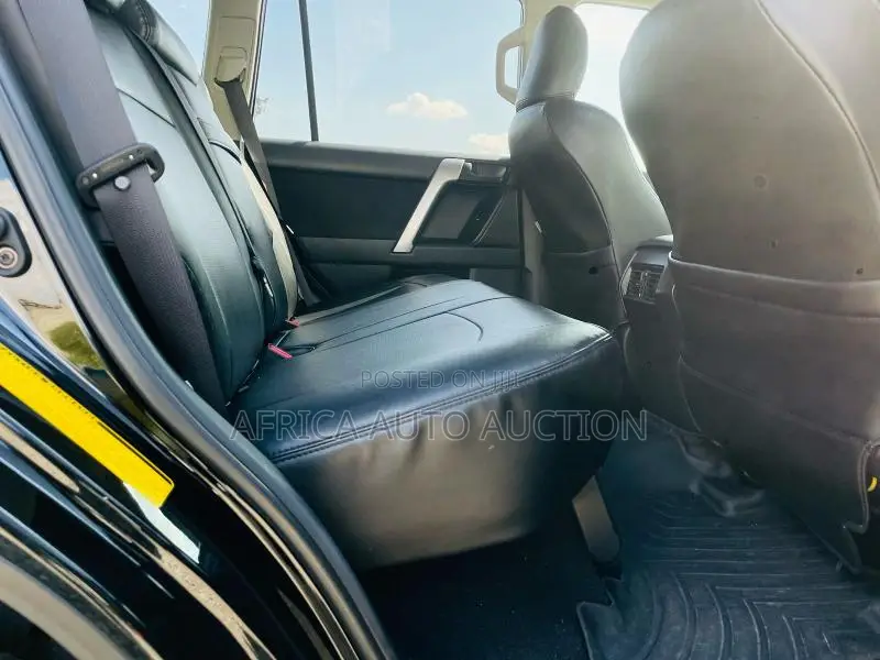 Toyota Land Cruiser Prado 2018