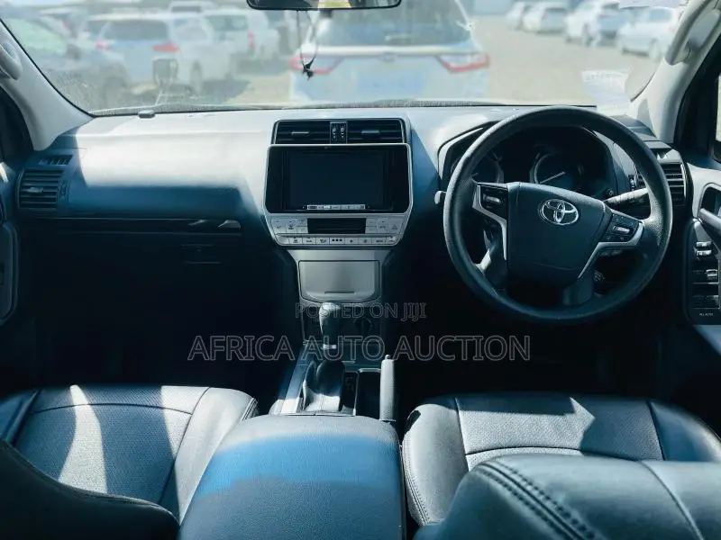 Toyota Land Cruiser Prado 2018