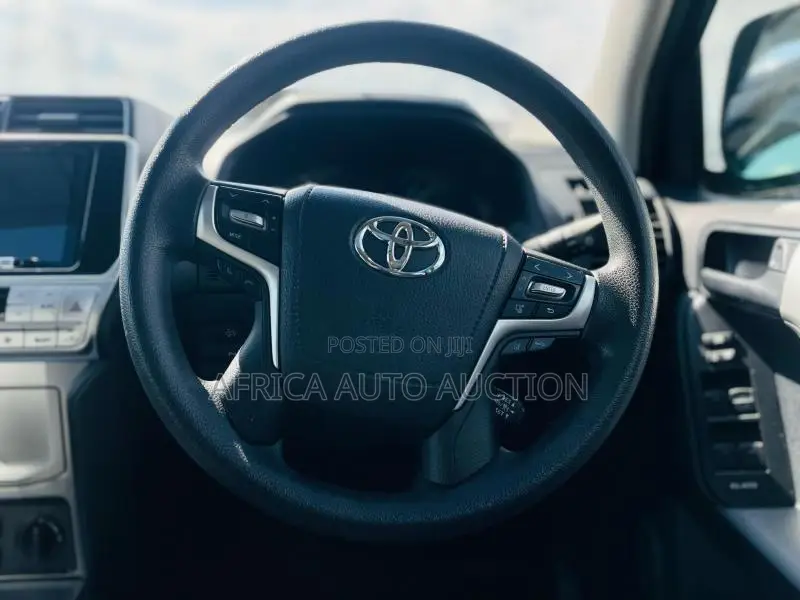 Toyota Land Cruiser Prado 2018