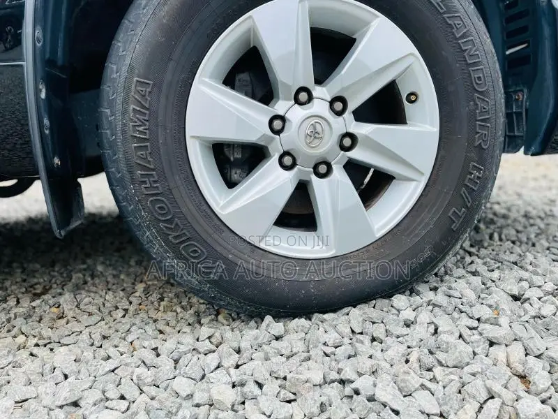 Toyota Land Cruiser Prado 2018