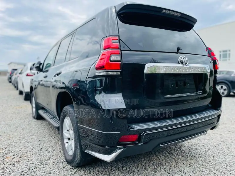Toyota Land Cruiser Prado 2018
