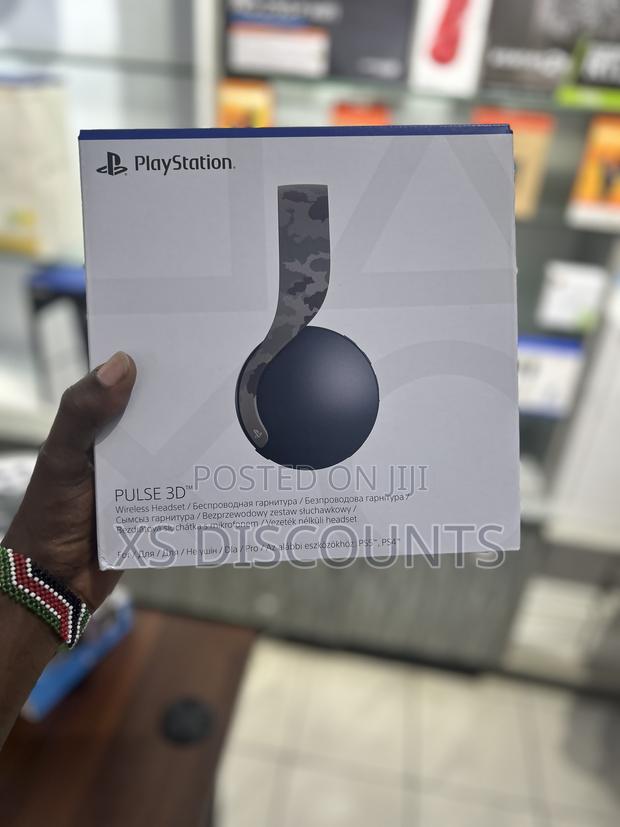 Sony Pulse 3D Bluetooth Headphones - main view