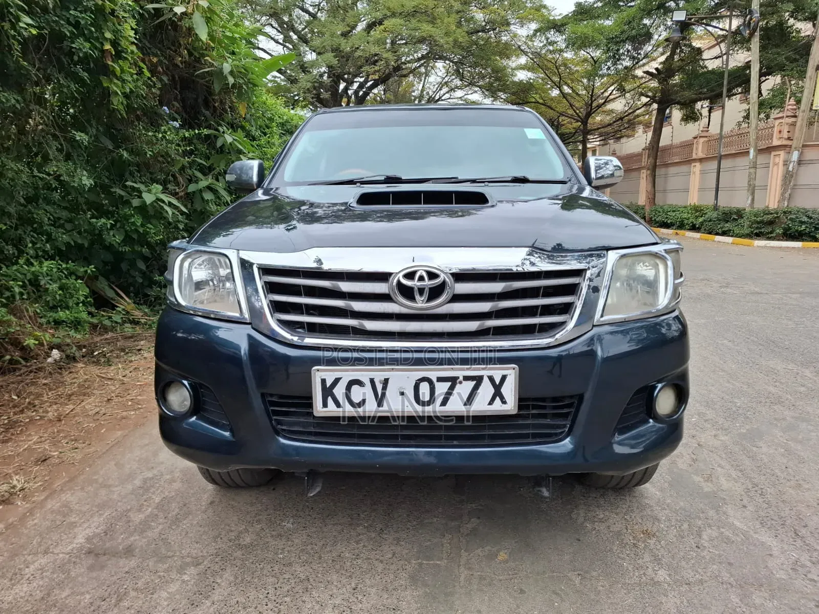 Toyota Hilux 2012