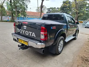 Toyota Hilux 2012