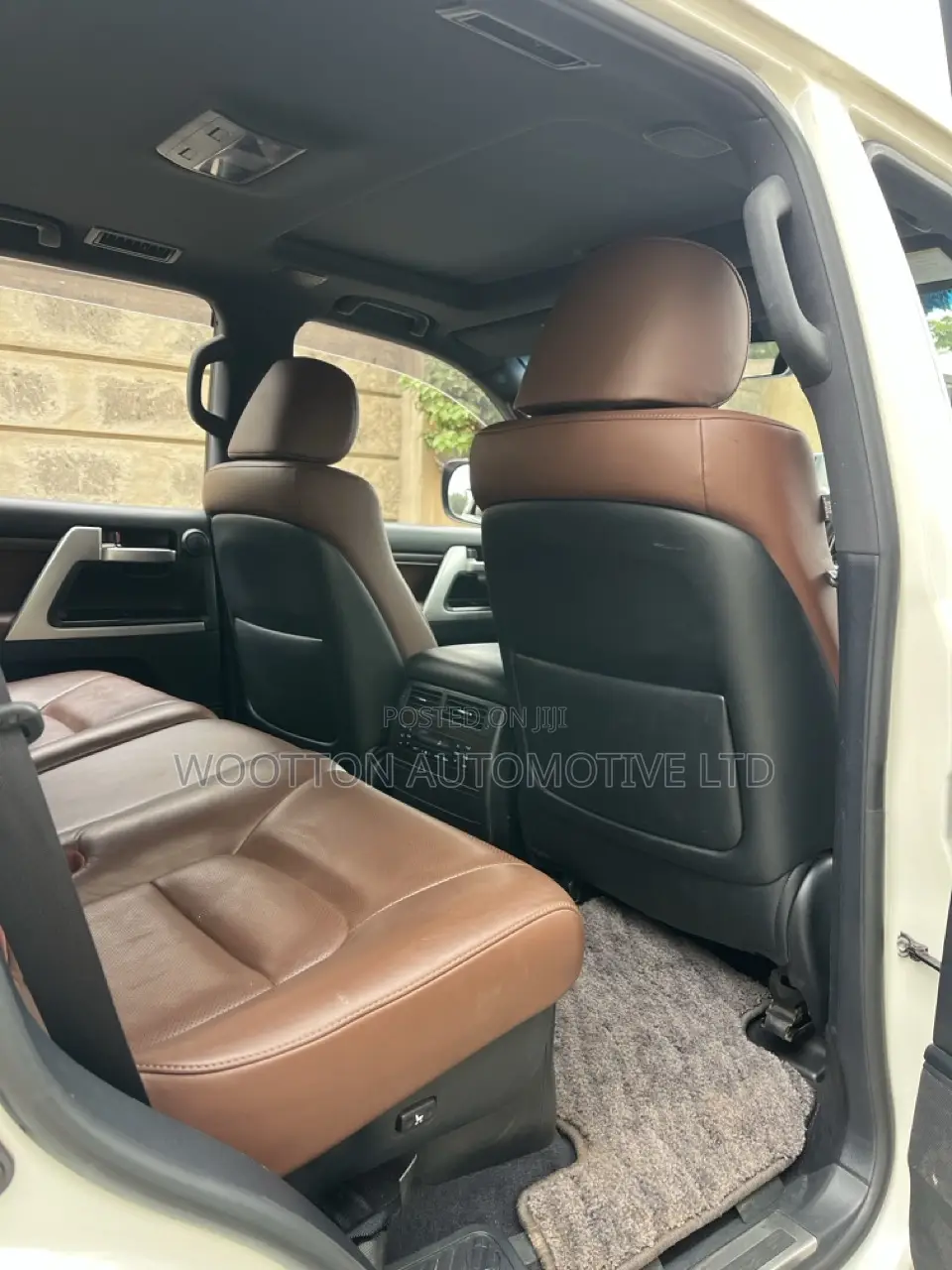 Toyota Land Cruiser 4.6 V8 ZX 2016 White