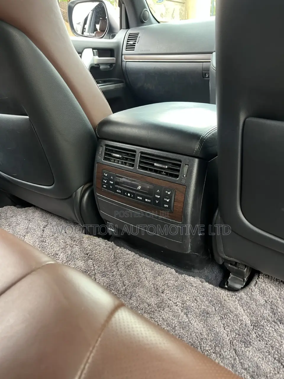 Toyota Land Cruiser 4.6 V8 ZX 2016 White