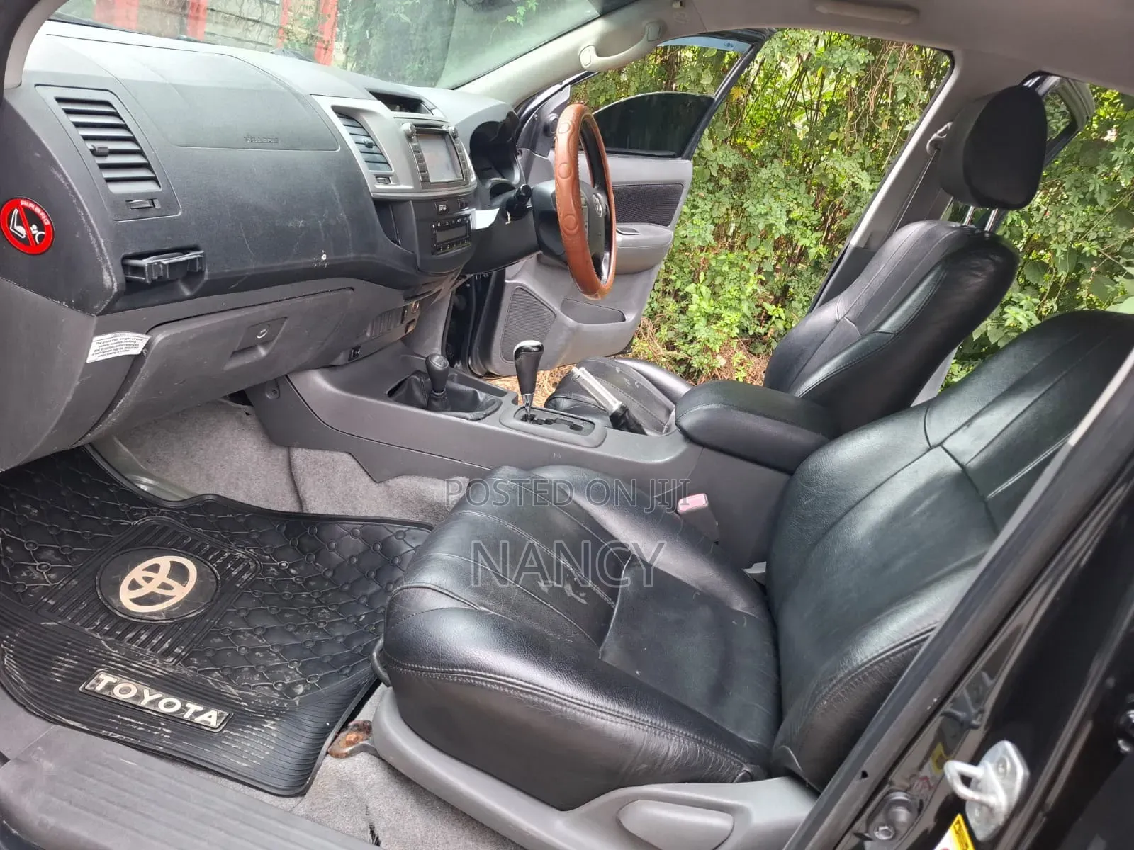 Toyota Hilux 2012