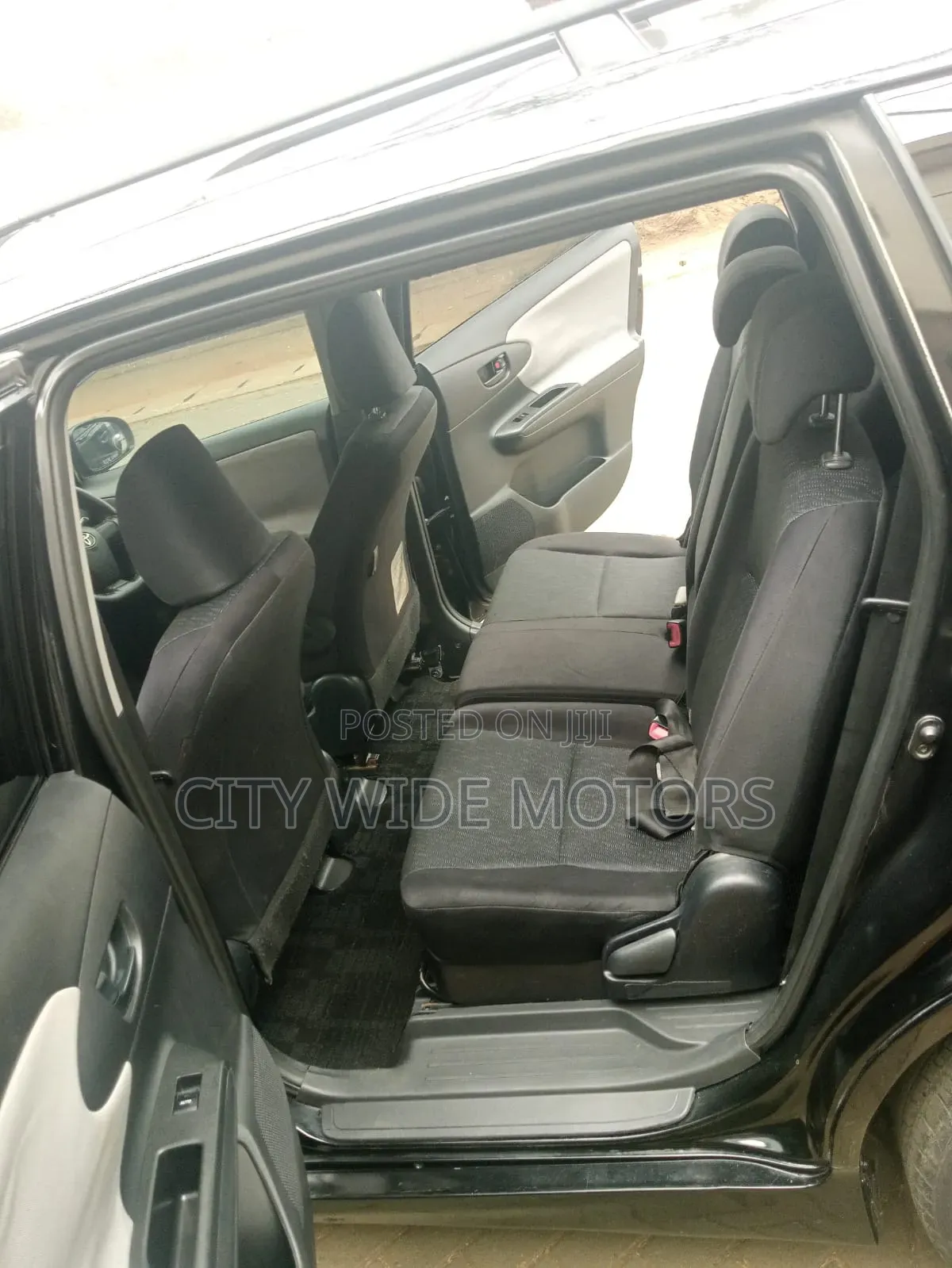 Toyota Wish 2011 Black
