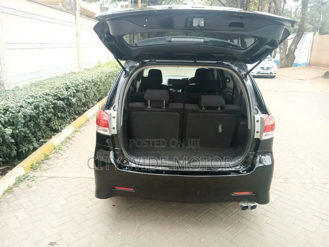 Toyota Wish 2011 Black