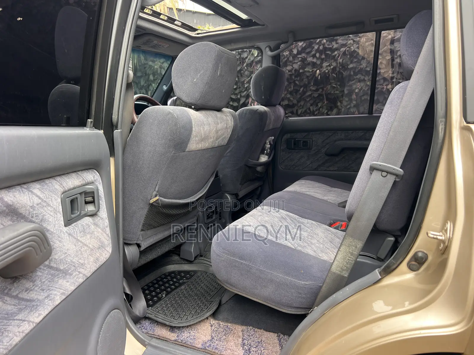 Toyota Land Cruiser Prado 2000 Silver
