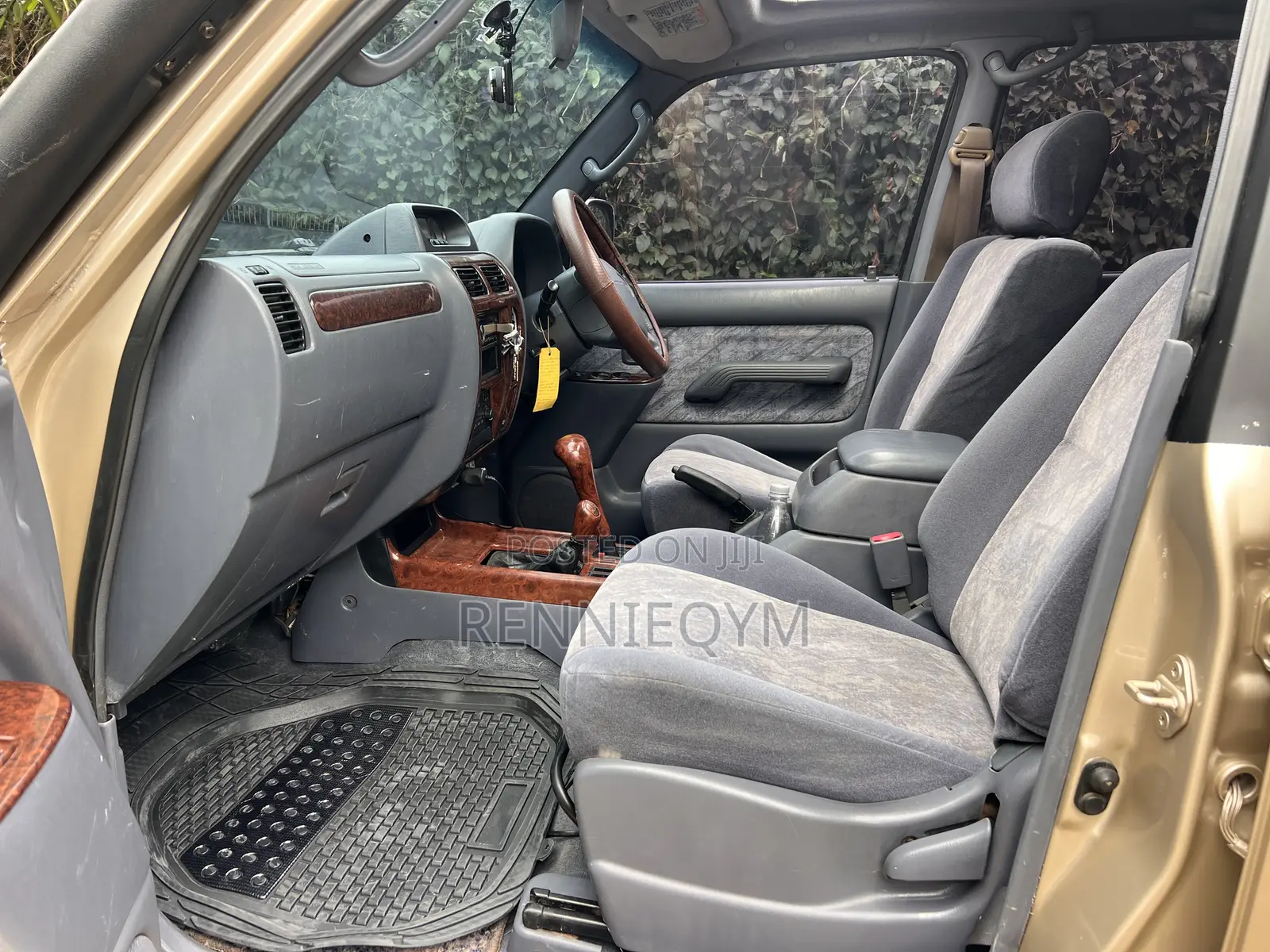 Toyota Land Cruiser Prado 2000 Silver
